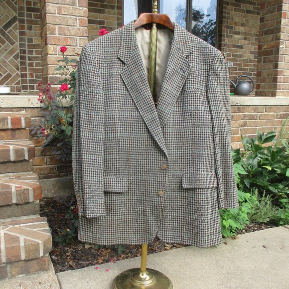 Hart Schaffner Marx Other - Hart Schaffner Marx Studio Men's Wool  Houndstooth Sport Coat 2 button 48L